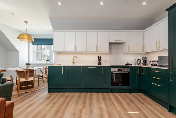 Fridge, microwave, oven, dishwasher