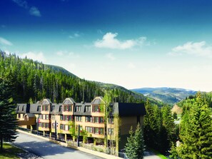 Exterior - Villa in Enchanting Marriott Vail Streamside Evergreen Nov, 29- Dec 6 (Vail)