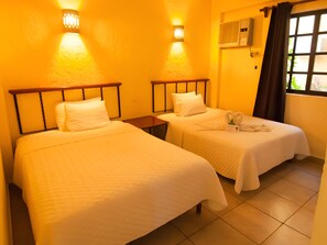 4 camere, Wi-Fi gratuito, lenzuola