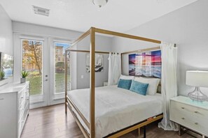 3 chambres, fer et planche à repasser, accès Internet, draps fournis