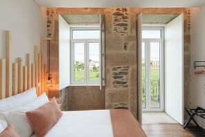 Leilighet – superior, 2 soverom, dalutsikt | Wi-fi (inkludert) og sengetøy