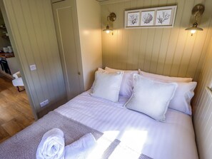 1 غرفة نوم وبديكورات فريدة لكل غرفة وطراز فريد لكل وحدة وواي فاي مجانًا