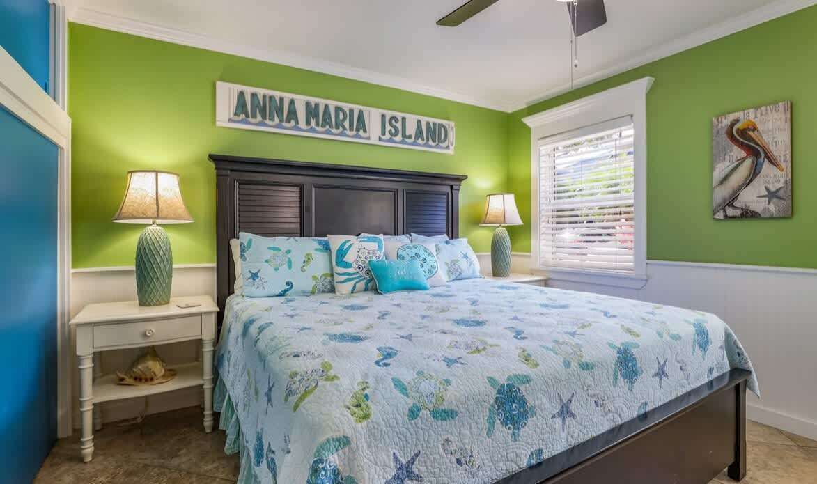 2 soverom, strykejern/-brett, reiseseng for barn og wi-fi (inkludert)