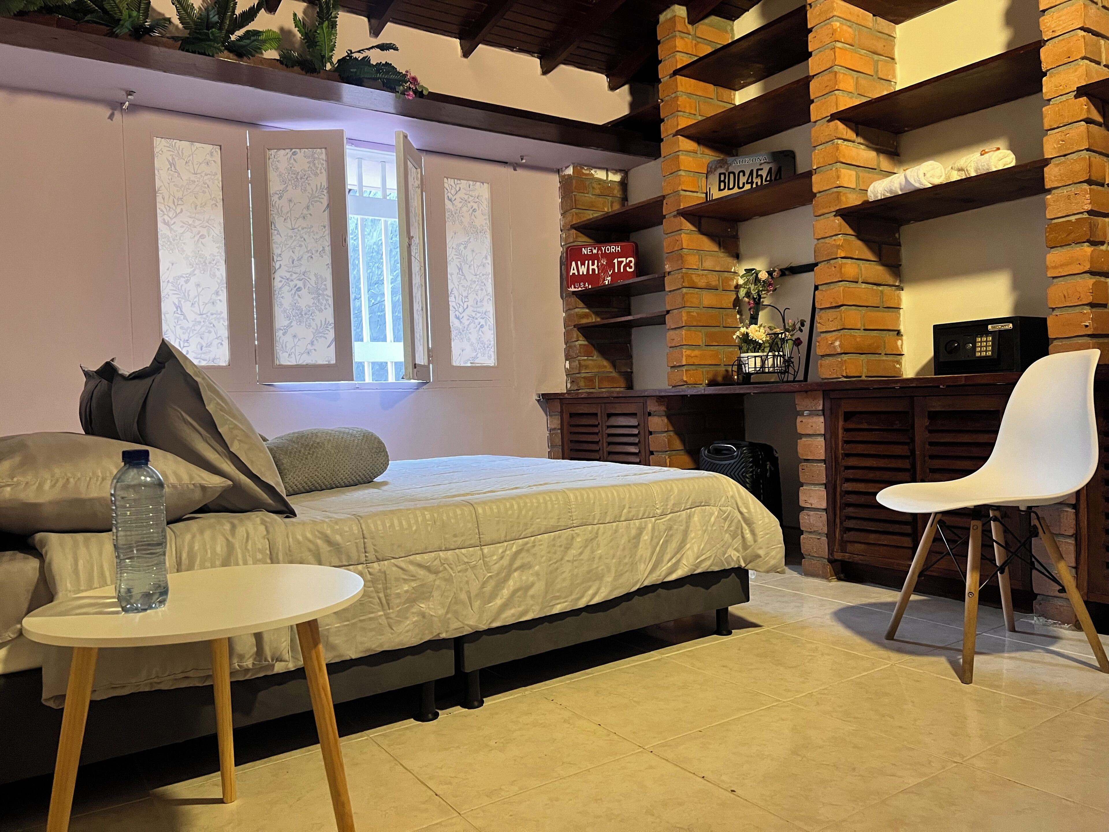 Dobbeltrom – basic | Strykejern/-brett og wi-fi (inkludert)