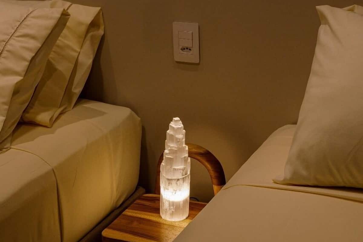 Single Room, 2 Twin Beds | Building design