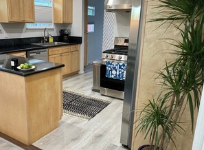 Microwave, oven, stovetop, dishwasher