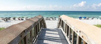 Days Like This -spacious Home Steps From the Beach