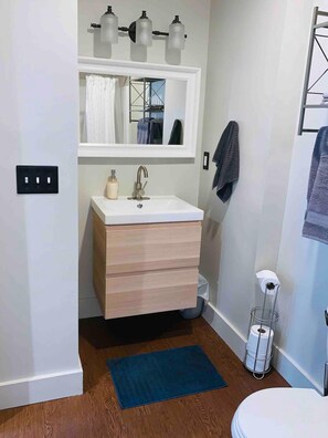 Studio | 2 bedrooms - Boho Blue & Airstream Nearby all Things Memphis (Memphis)