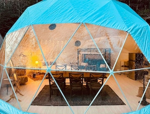 House | 1 bedroom - The Perch Glamping by Rafting (Cosby)