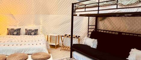 House | 1 bedroom