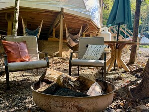 House - Whispering Waters Dome Getaway (Cosby)