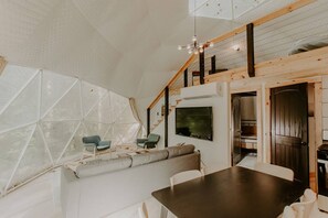 House | 2 bedrooms - Moonshine Hollow Dome by Rafting (Cosby)