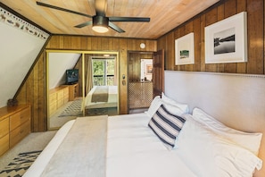 3 bedrooms, internet, bed sheets