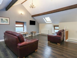 Living area - Llofft Yr Yd (Porthmadog)