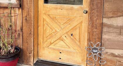 Hunter’s Haven studio apartment in Sheridan