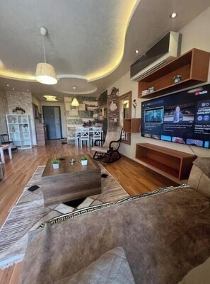 Living area - Cheap and luxurious home (New Cairo City)