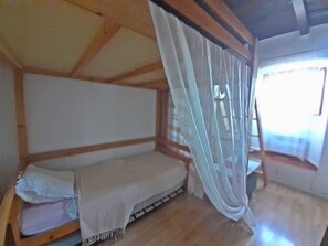 Silitysrauta/-lauta, vuodevaatteet