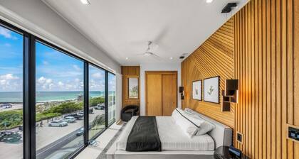 Gorgeous New Beachfront house! Incredible views and rooftop deck!