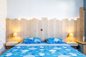 2 habitaciones, tabla de planchar con plancha y wifi 