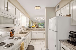 Private kitchen - Coffman Escape Stay for 6 (Branson)
