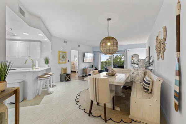 Condo, Multiple Beds (Oceanwalk 9-302) | Interior