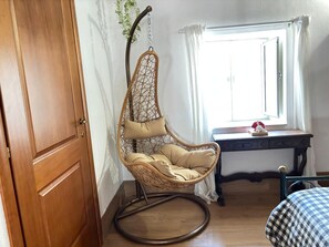 1 bedroom, in-room safe, iron/ironing board, free WiFi