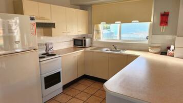 Microwave, oven, stovetop