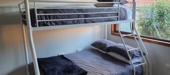 A Slice Of Paradise - Ultimate Waterfront Retreat