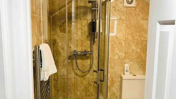 Shower, towels