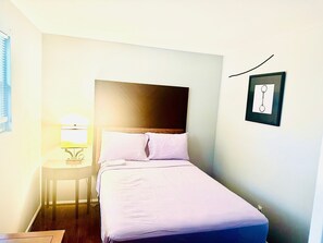 Iron/ironing board, WiFi