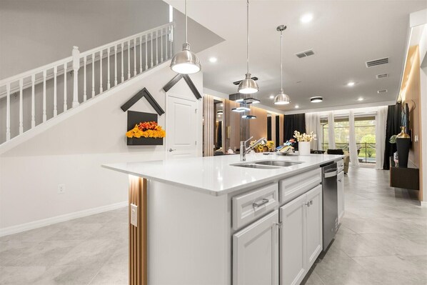 Interior - Lovely 7 Bed Pool Home with Themed Rooms-15859CCL (Clermont)