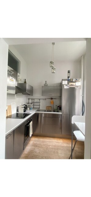 Ofen, Geschirrspüler