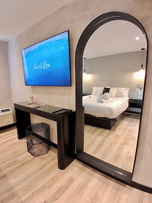 1 bedroom, desk, iron/ironing board, free WiFi