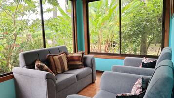 Family House, Garden View | Free WiFi