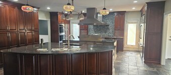 Hilltop on the Ridge Executive Get Away