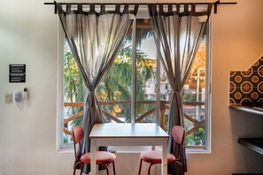 Studio Comfort, 1 kamar tidur, teras, pemandangan kebun | Teras/patio