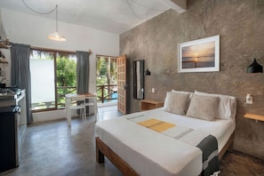 Comfort Studio, Balcony, Pool View