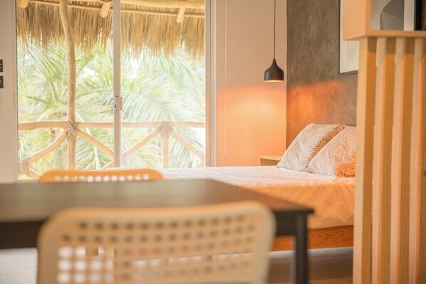 Comfort Studio, Refrigerator, Resort View