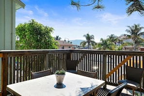 Outdoor dining - The Pine House — Dog Friendly Studio with Ocean View Deck | Queen Bed Under the Pines · In-Unit Washer & Dryer · AC · Full Kitchenette · Beach Gear & Bikes · Avila Beach · Sleeps 2 · Managed by Solmaré Stays (Avila Beach)
