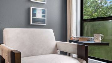 Condo, Multiple Beds, Balcony, Garden View (Top Notch) | Interior