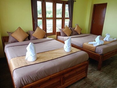 rupsadeya homestay sittong