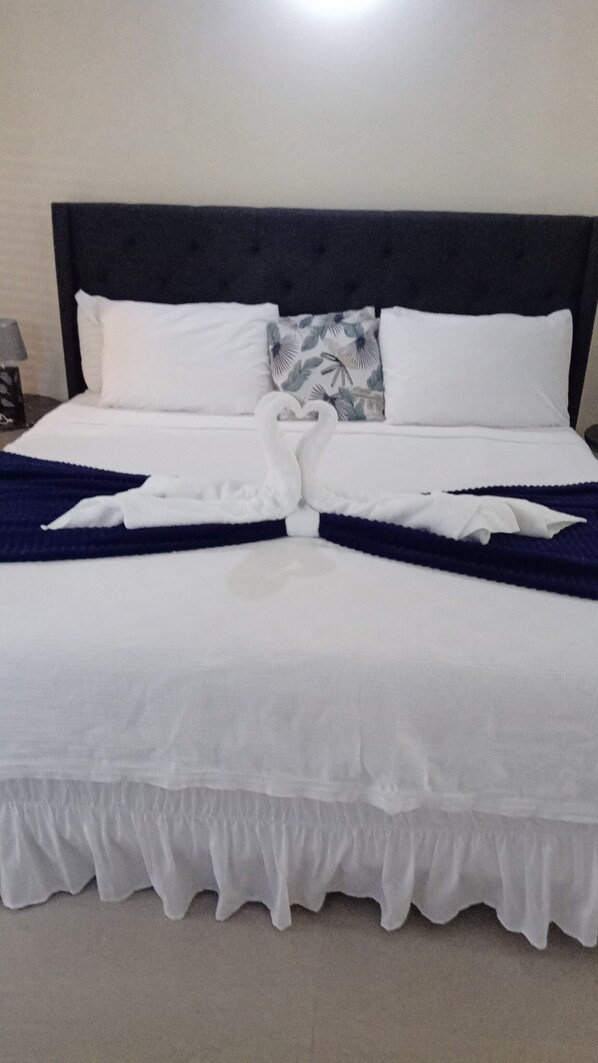 1 bedroom, free WiFi, bed sheets