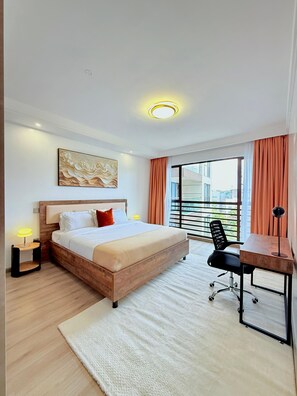 3 bedrooms, iron/ironing board, WiFi, bed sheets - Elegant 3BR Apartment at 108 Riverside Drive, Nairobi (Nairobi)