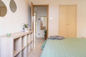 2 habitaciones, internet y ropa de cama
