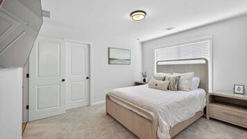 House, Multiple Beds, Patio, Garden View (Buford Beauty) | 5 bedrooms, individually decorated, individually furnished, bed sheets