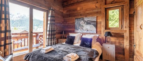 مكواة/لوح كي وواي فاي وملاءات أسرّة