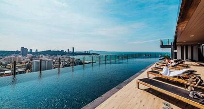 2 Bed Room Great Location & Pool