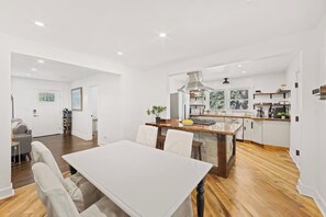 Dining - Chef's Kitchen; King Bed, Queen & Bunk Bed, 70" TV (Atlanta)