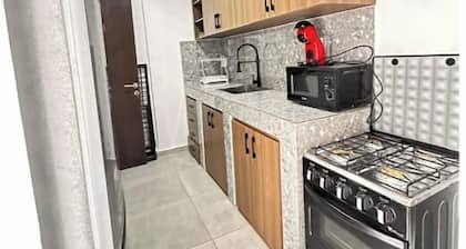 4-person apartment