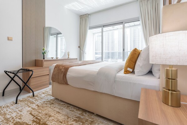 Apartamento standard, sacada, vista para a cidade | Ferros/tábuas de passar roupa, berços (sobretaxa), Wi-Fi de cortesia